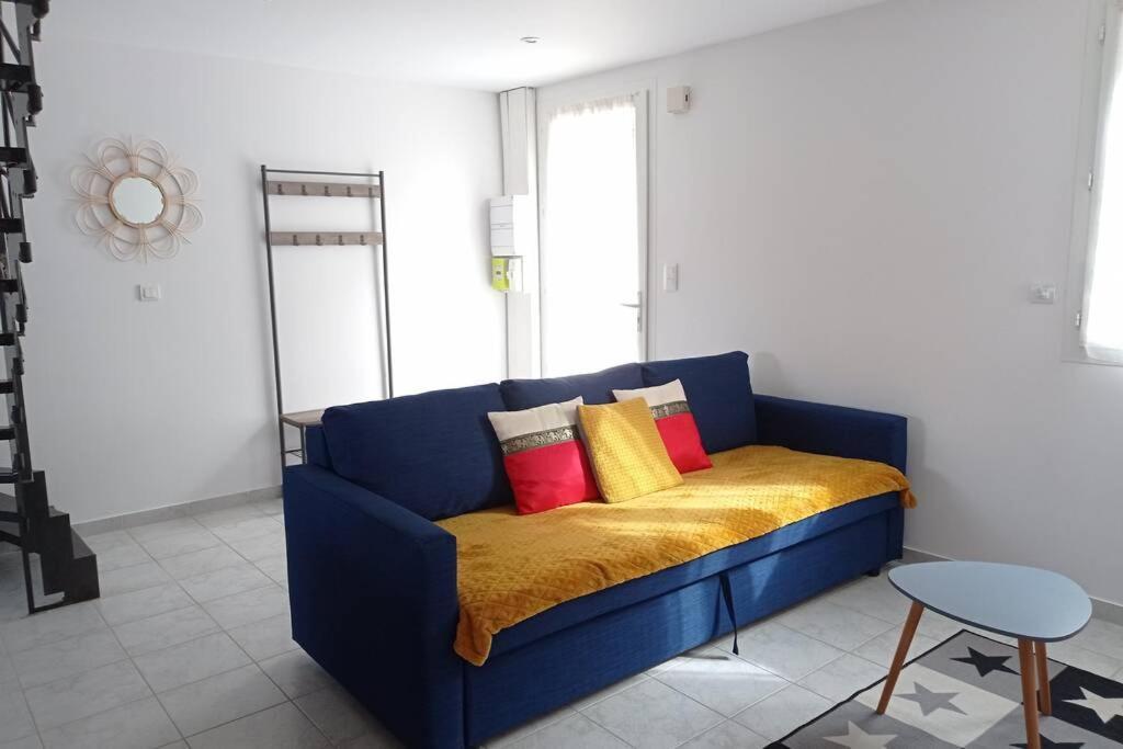 Appartement Neuf Tout Confort Aubenas Exterior photo