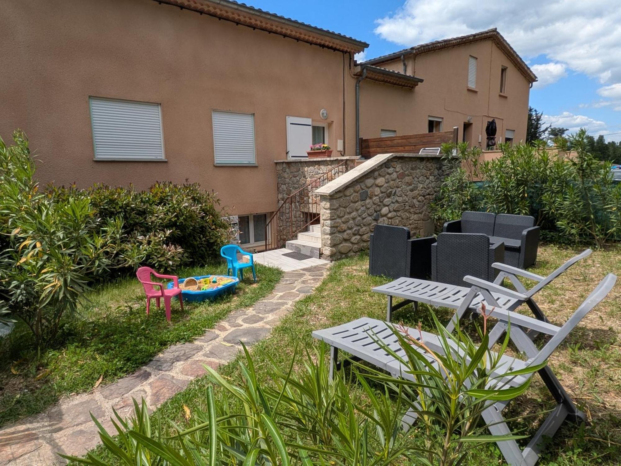 Appartement Neuf Tout Confort Aubenas Exterior photo